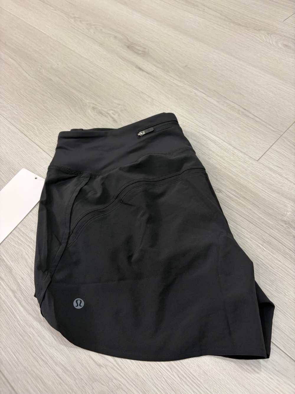 Lululemon short